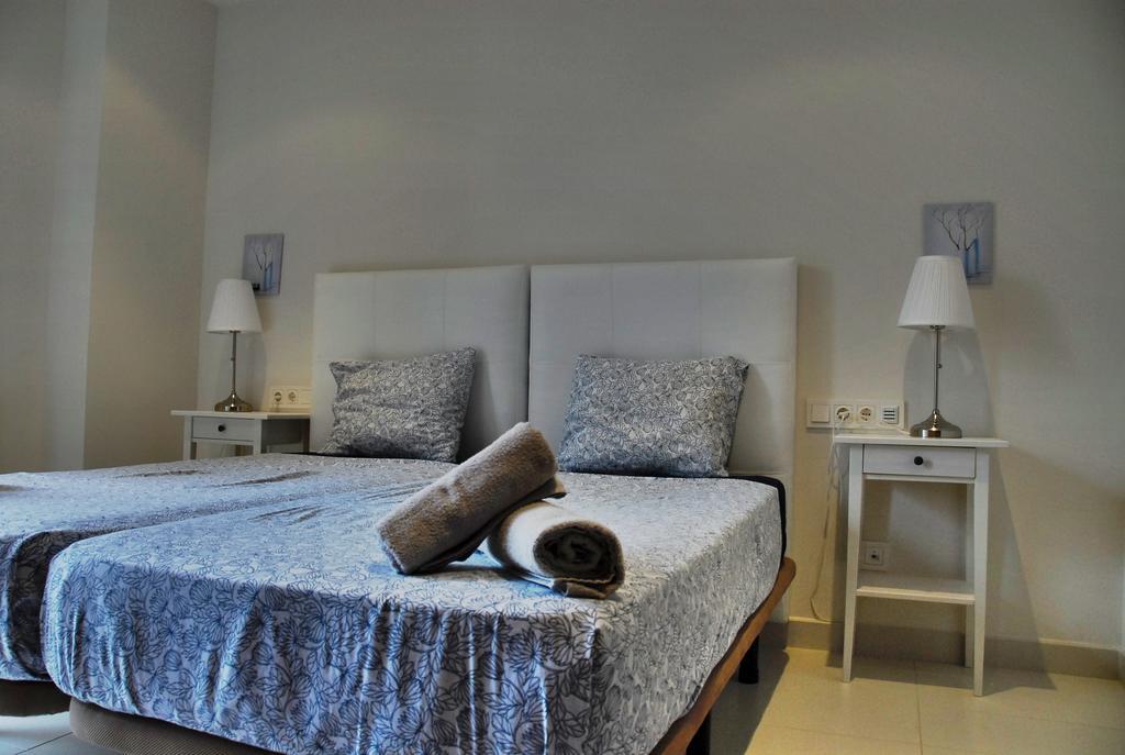 Apartaments Can Negret Σίτζες Δωμάτιο φωτογραφία